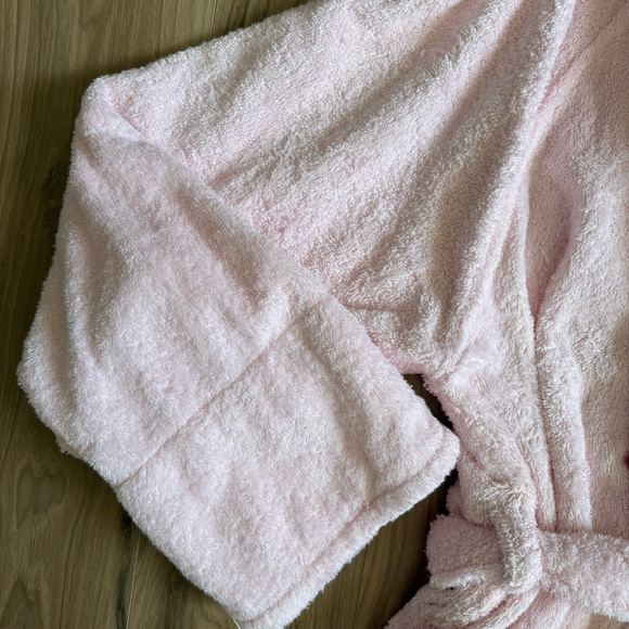 Frette Light Pink Plush Robe Label - Picture 3 of 4
